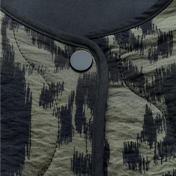 🔥🔥🔥Zara quilted jacket. Size: M - Picture 9 of 10